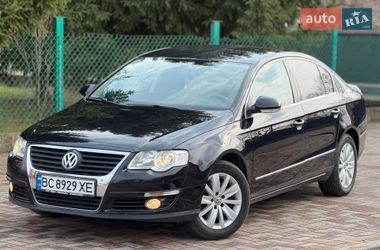 Седан Volkswagen Passat 2010 в Стрые