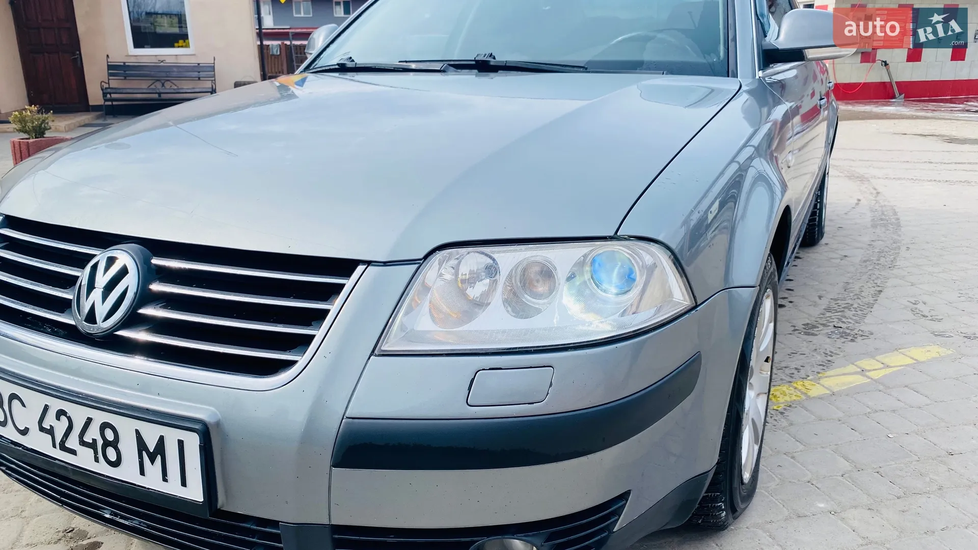 Volkswagen Passat 2002 VIN WVWZZZ3BZ2P358467 фото оголошення 2 з 33