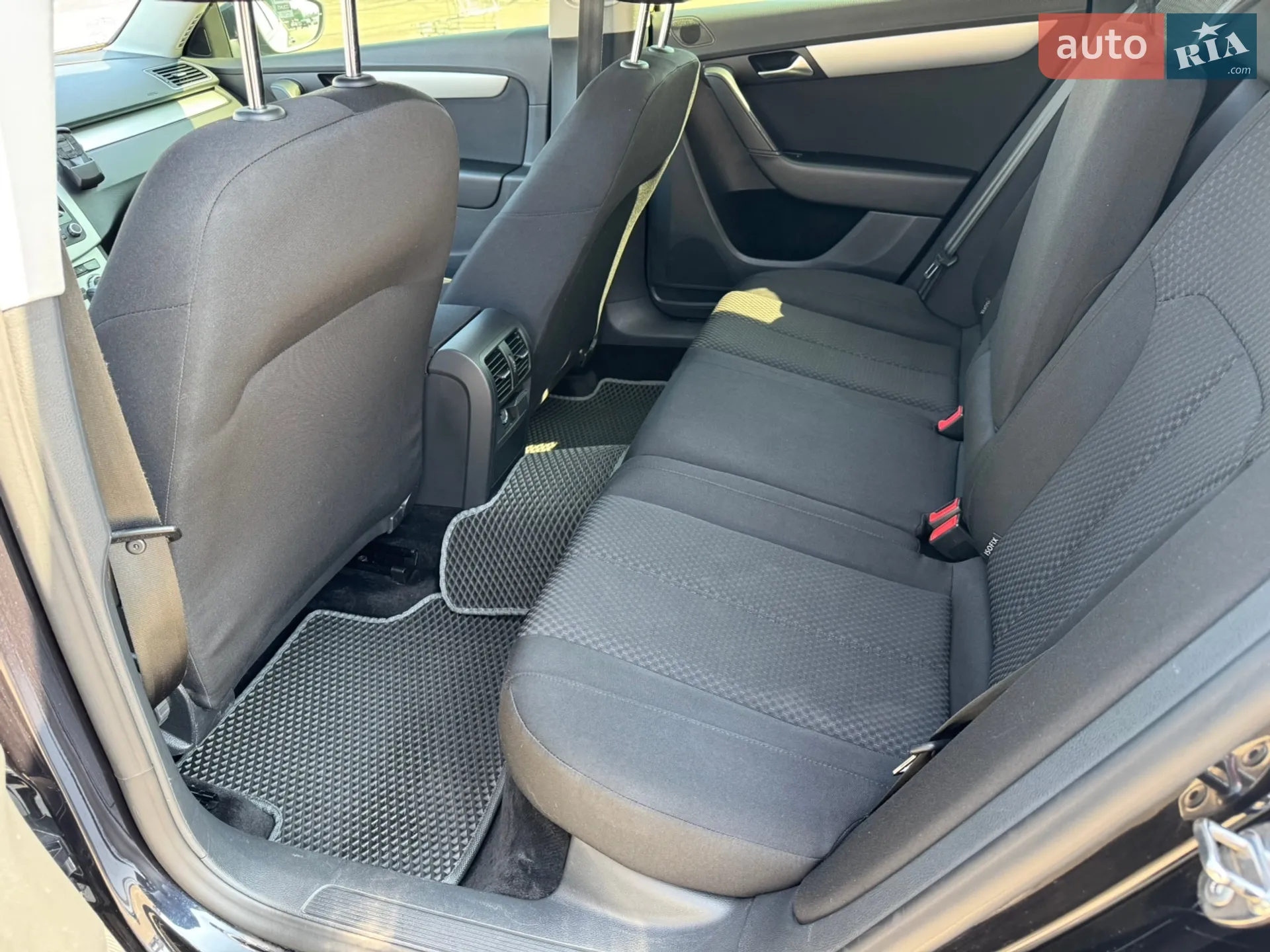 Volkswagen Passat 2013 VIN WVWZZZ3CZEE023292 фото оголошення 18 з 20