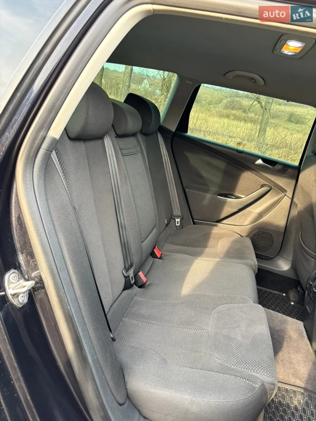 2010 Volkswagen Passat - мініатюра 92