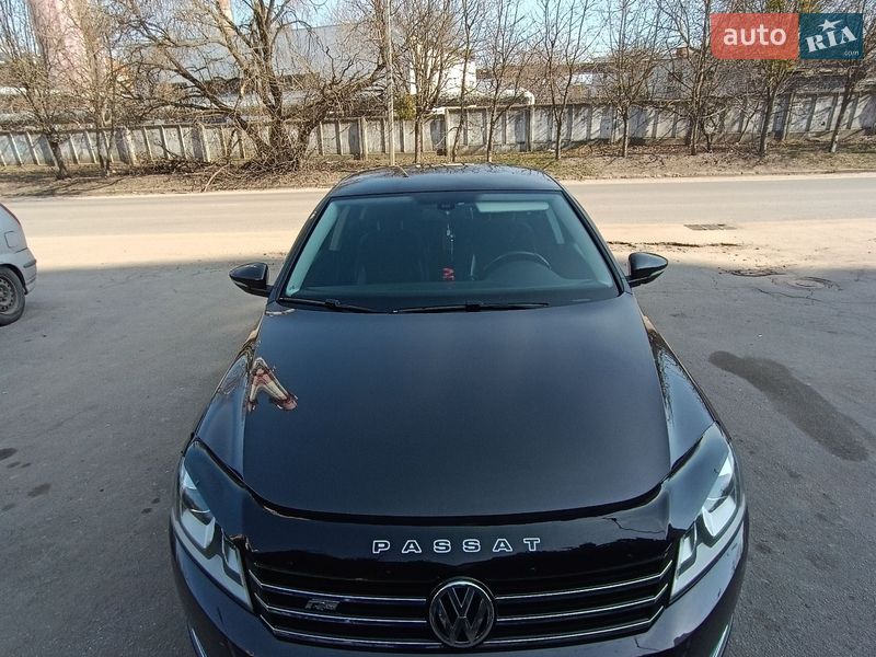 Volkswagen Passat 2011