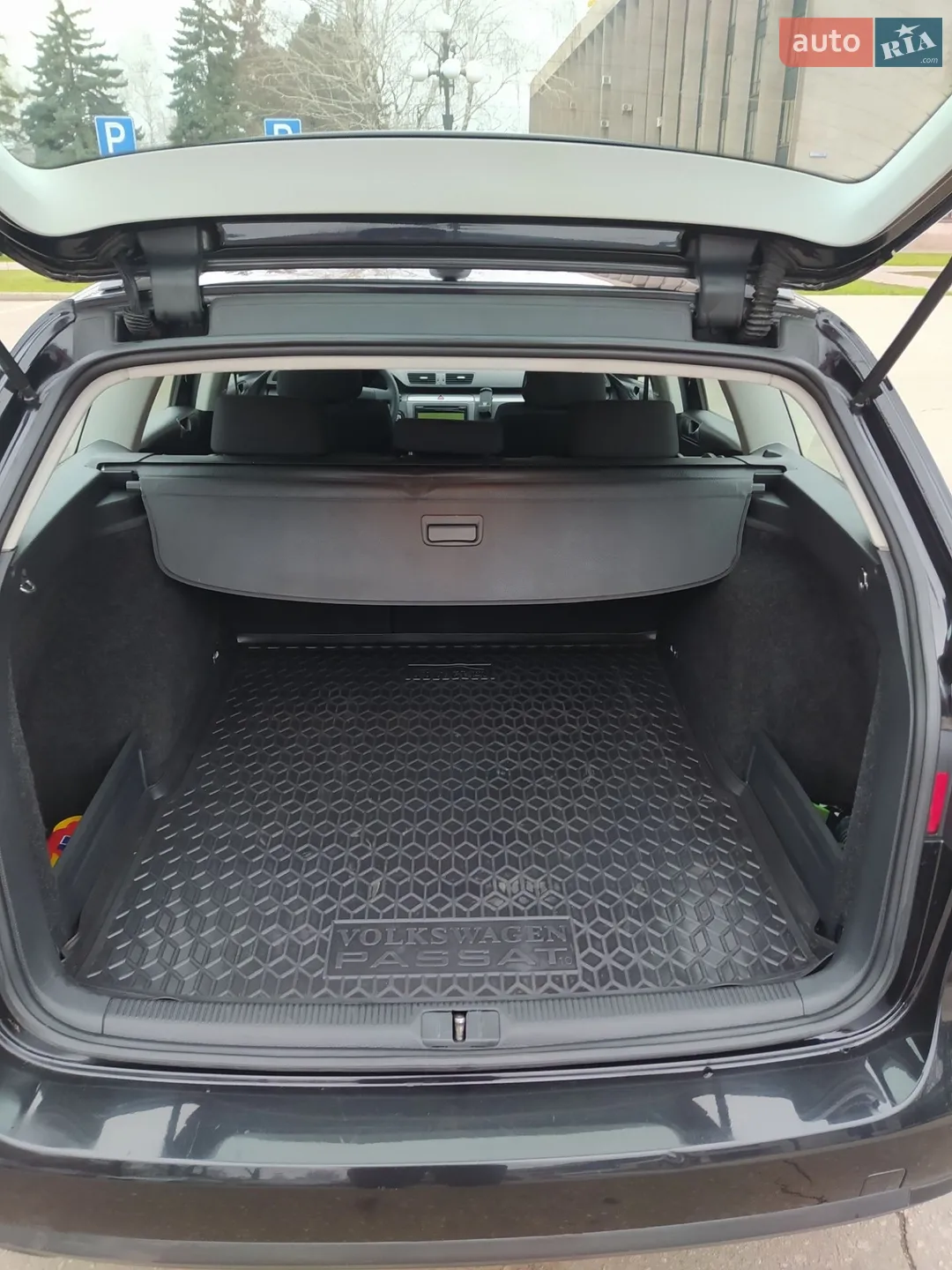 Volkswagen Passat 2009 VIN WVWZZZ3CZ9E120424 фото оголошення 7 з 10