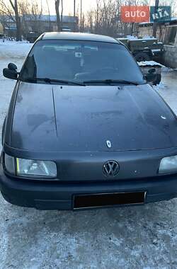 Седан Volkswagen Passat 1988 в Подільську