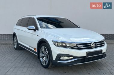 Універсал Volkswagen Passat 2019 в Вінниці