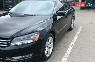 Седан Volkswagen Passat 2013 в Житомире