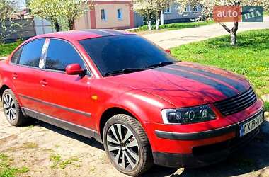 Седан Volkswagen Passat 1997 в Краснограде