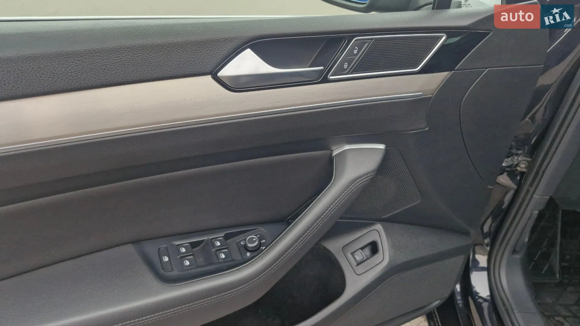 2016 Volkswagen Passat - мініатюра 26