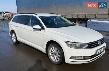 Универсал Volkswagen Passat 2015 в Львове