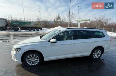 Универсал Volkswagen Passat 2015 в Львове