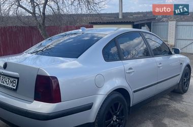 Седан Volkswagen Passat 1998 в Фастове
