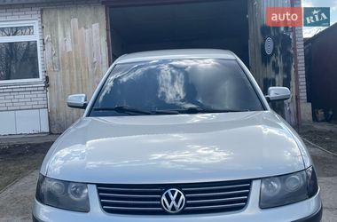 Седан Volkswagen Passat 1998 в Фастове