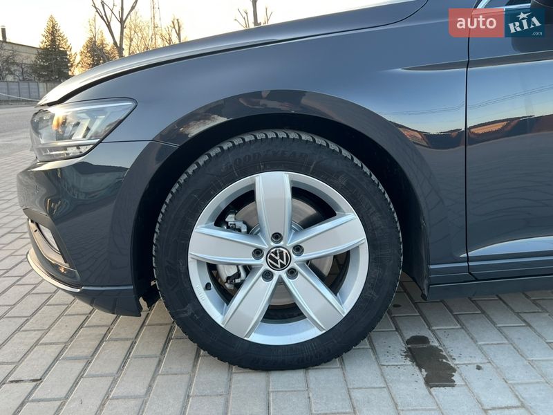 Универсал Volkswagen Passat 2019 в Лопатине