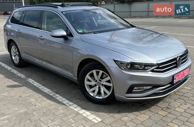 Універсал Volkswagen Passat 2022 в Луцьку