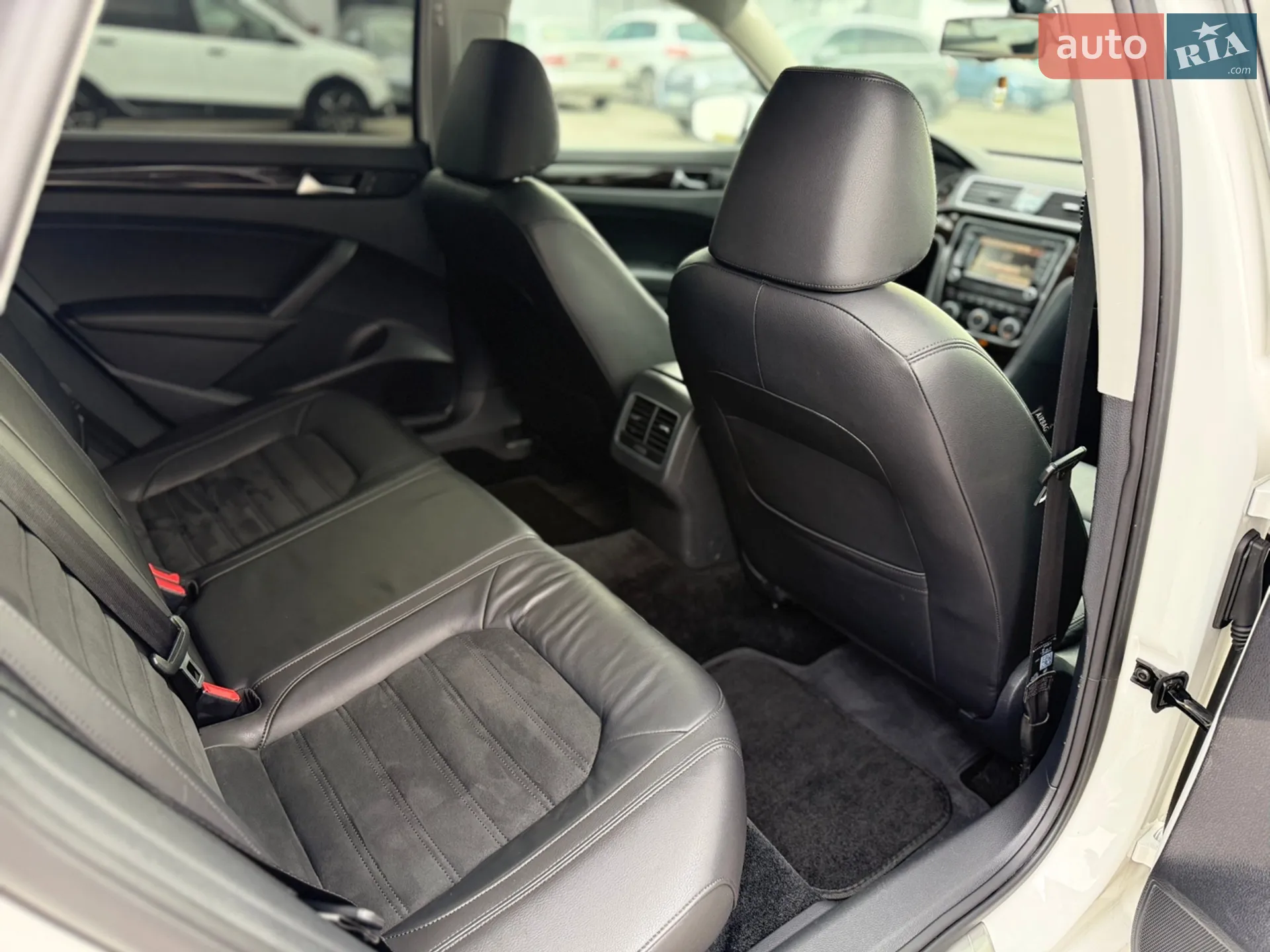 2014 Volkswagen Passat - мініатюра 23