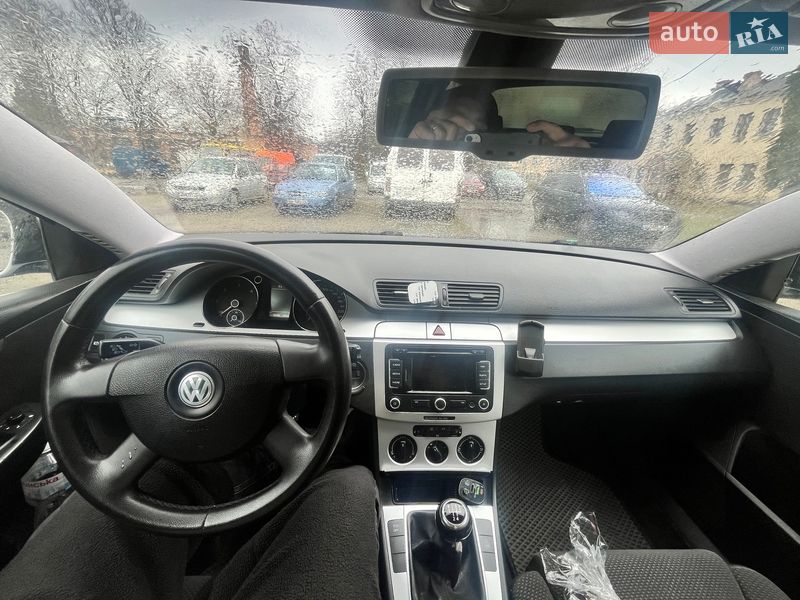 Универсал Volkswagen Passat 2009 в Хмельницком