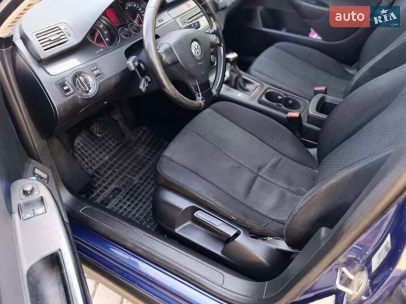 Седан Volkswagen Passat 2006 в Ужгороде