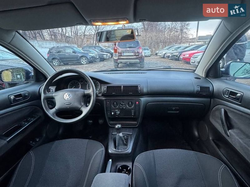 Седан Volkswagen Passat 2001 в Чернигове