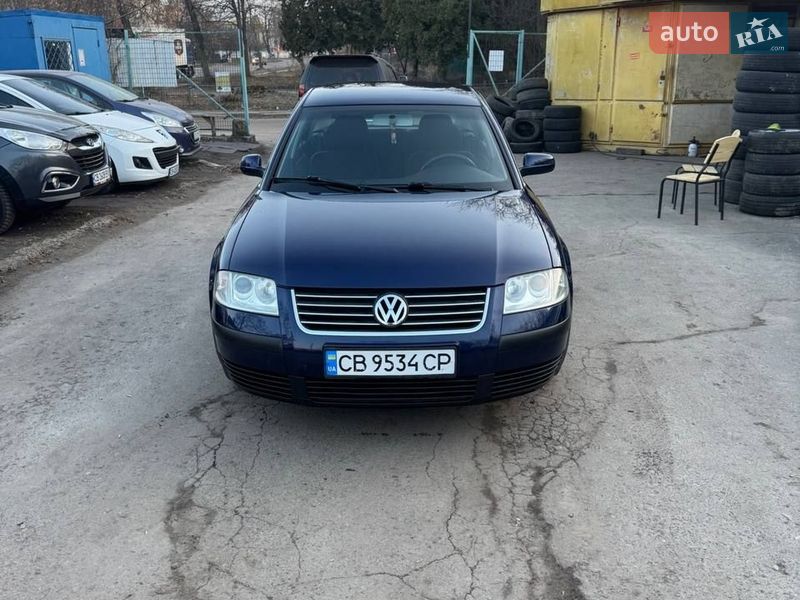 Седан Volkswagen Passat 2001 в Чернигове