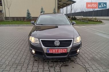 Универсал Volkswagen Passat 2010 в Луцке