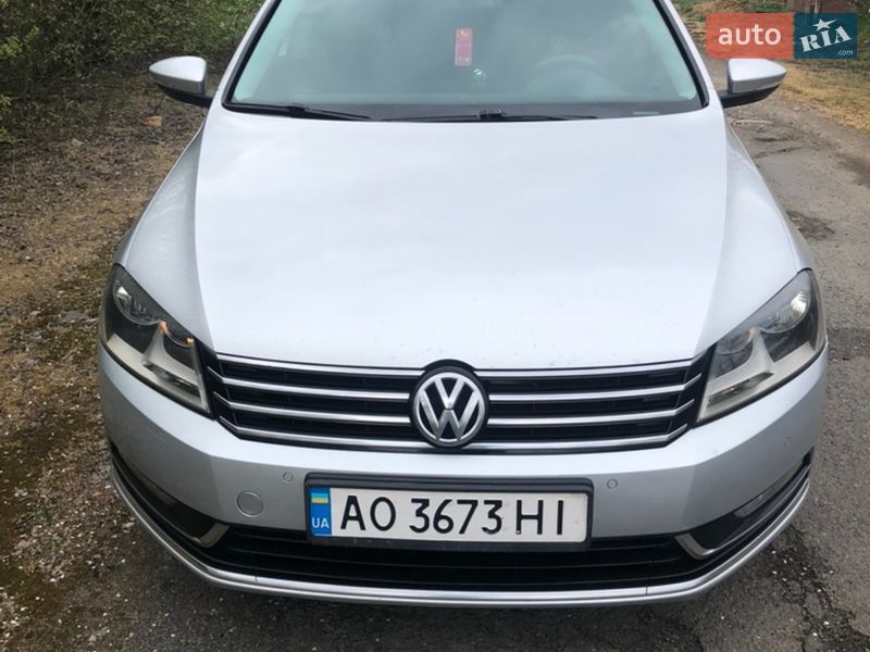 Volkswagen Passat 2011