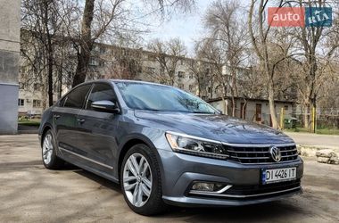 Седан Volkswagen Passat 2016 в Одесі