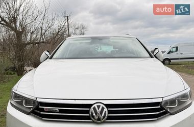 Універсал Volkswagen Passat 2017 в Запоріжжі