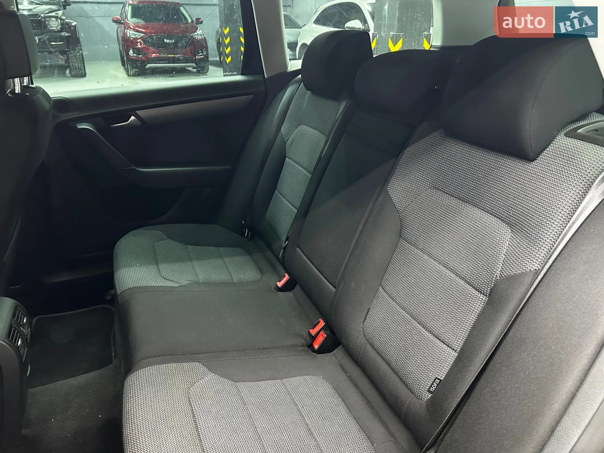 2010 Volkswagen Passat - мініатюра 27