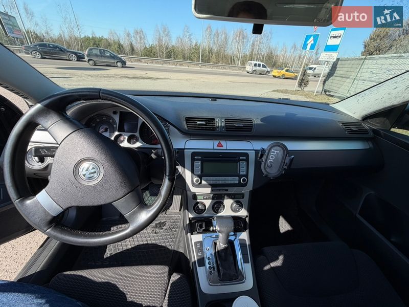 Седан Volkswagen Passat 2008 в Житомире