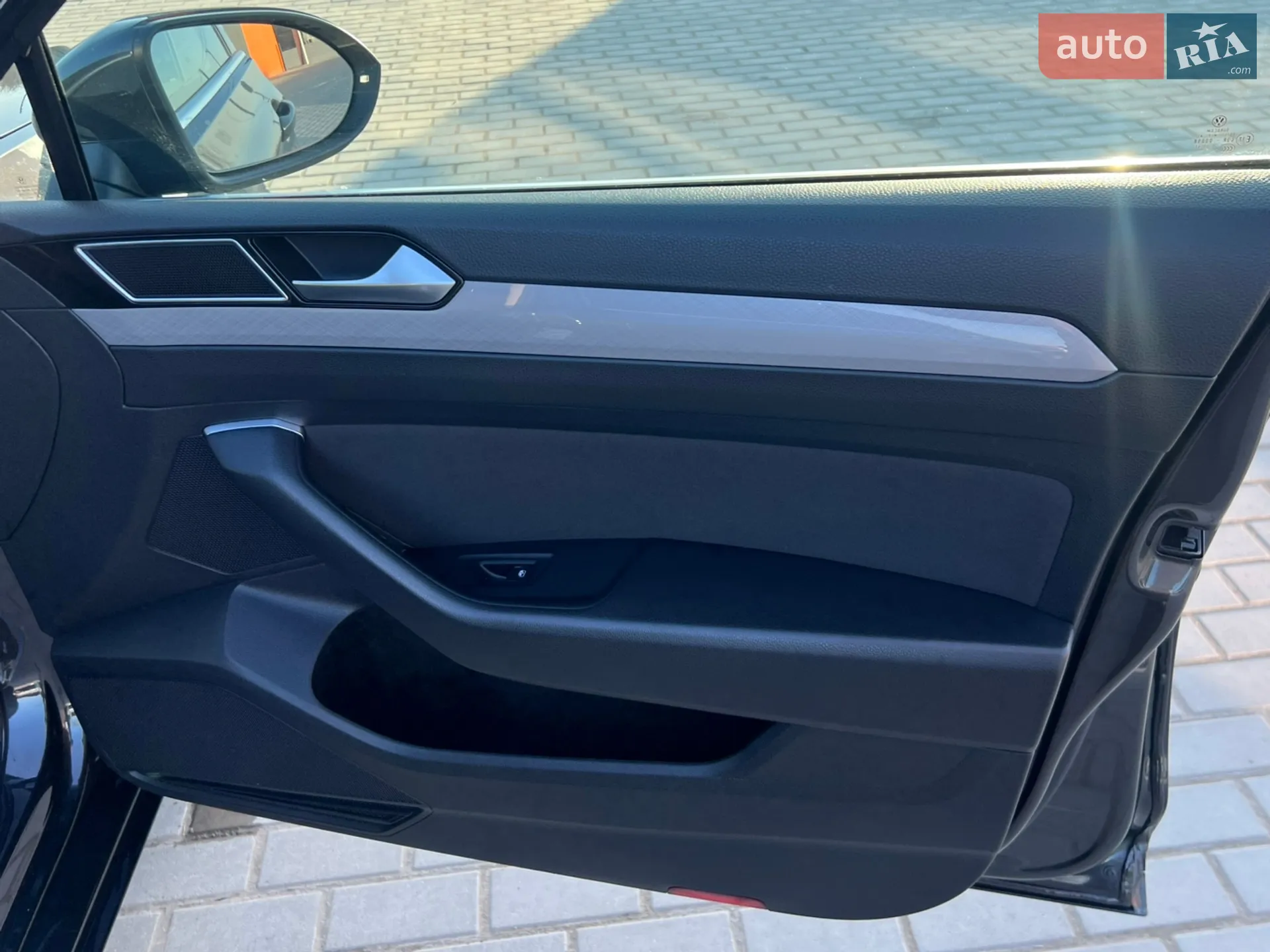 2019 Volkswagen Passat - мініатюра 16