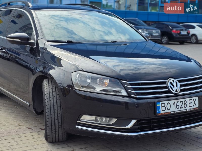 Универсал Volkswagen Passat 2011 в Хмельницком