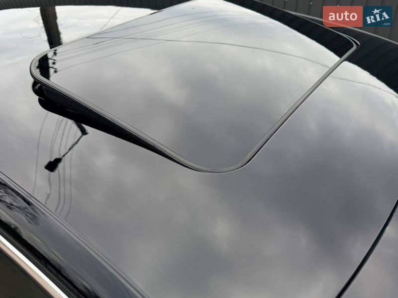 Седан Volkswagen Passat 2014 в Киеве