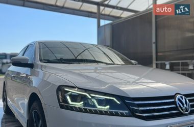 Седан Volkswagen Passat 2012 в Одессе