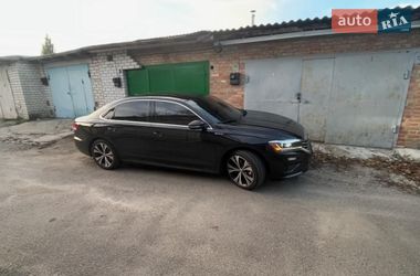 Седан Volkswagen Passat 2021 в Кропивницком