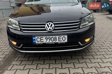 Седан Volkswagen Passat 2011 в Чернівцях