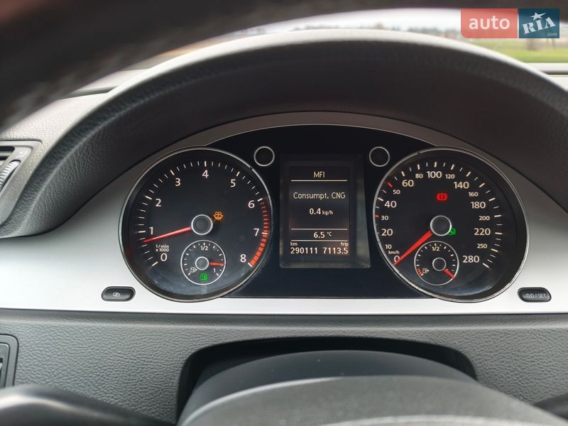 Универсал Volkswagen Passat 2009 в Бродах