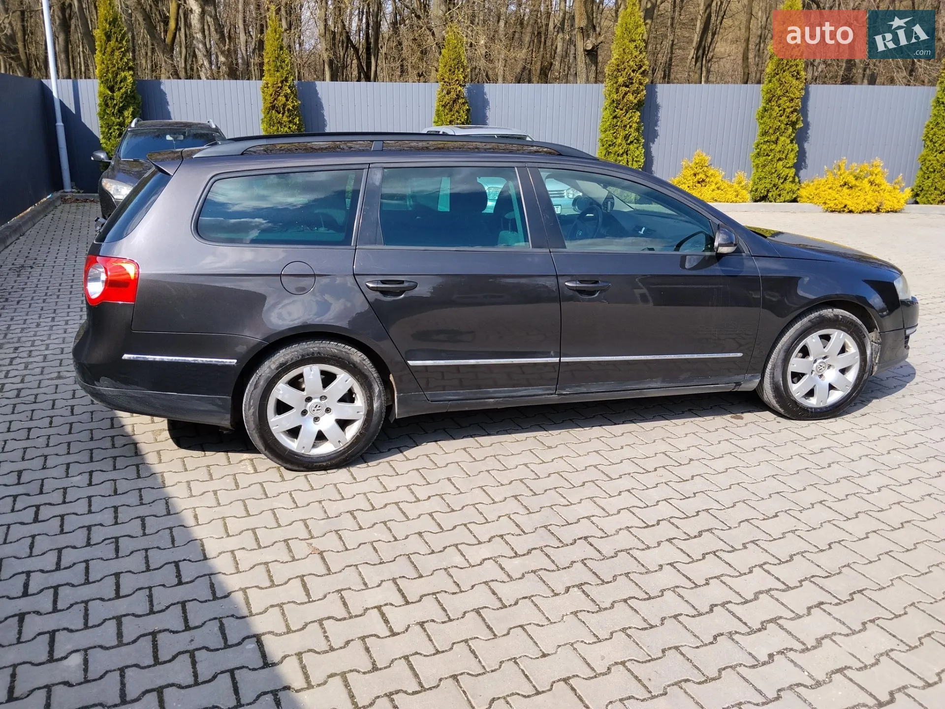 2010 Volkswagen Passat - мініатюра 3