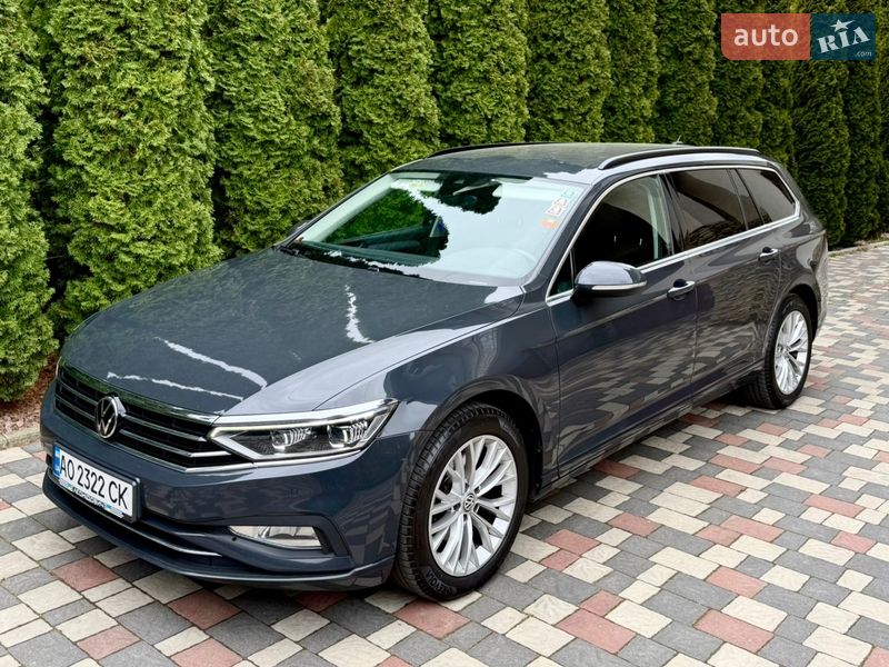 Volkswagen Passat 2021