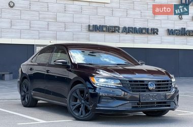 Седан Volkswagen Passat 2020 в Києві