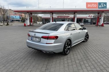Седан Volkswagen Passat 2020 в Кривому Розі