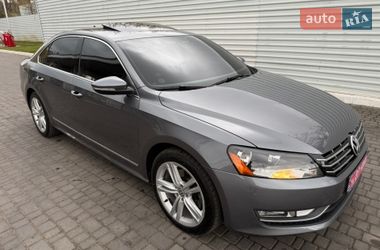 Седан Volkswagen Passat 2014 в Одессе