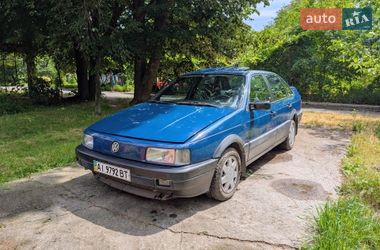 Седан Volkswagen Passat 1989 в Киеве