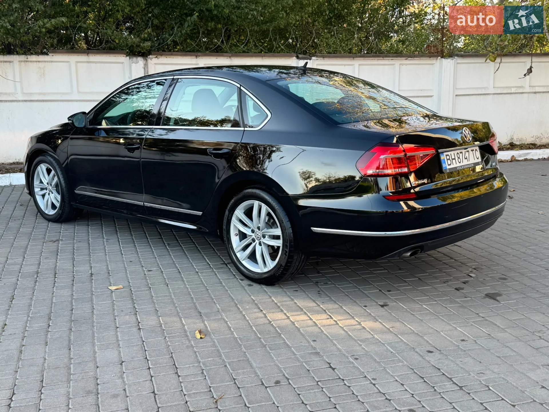 2016 Volkswagen Passat - мініатюра 4