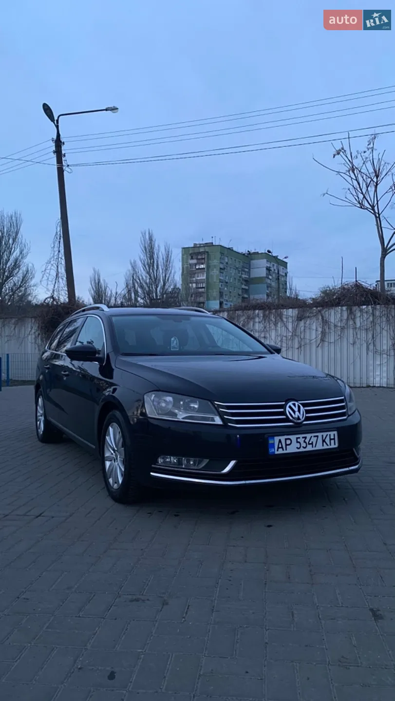 2011 Volkswagen Passat - фото 1