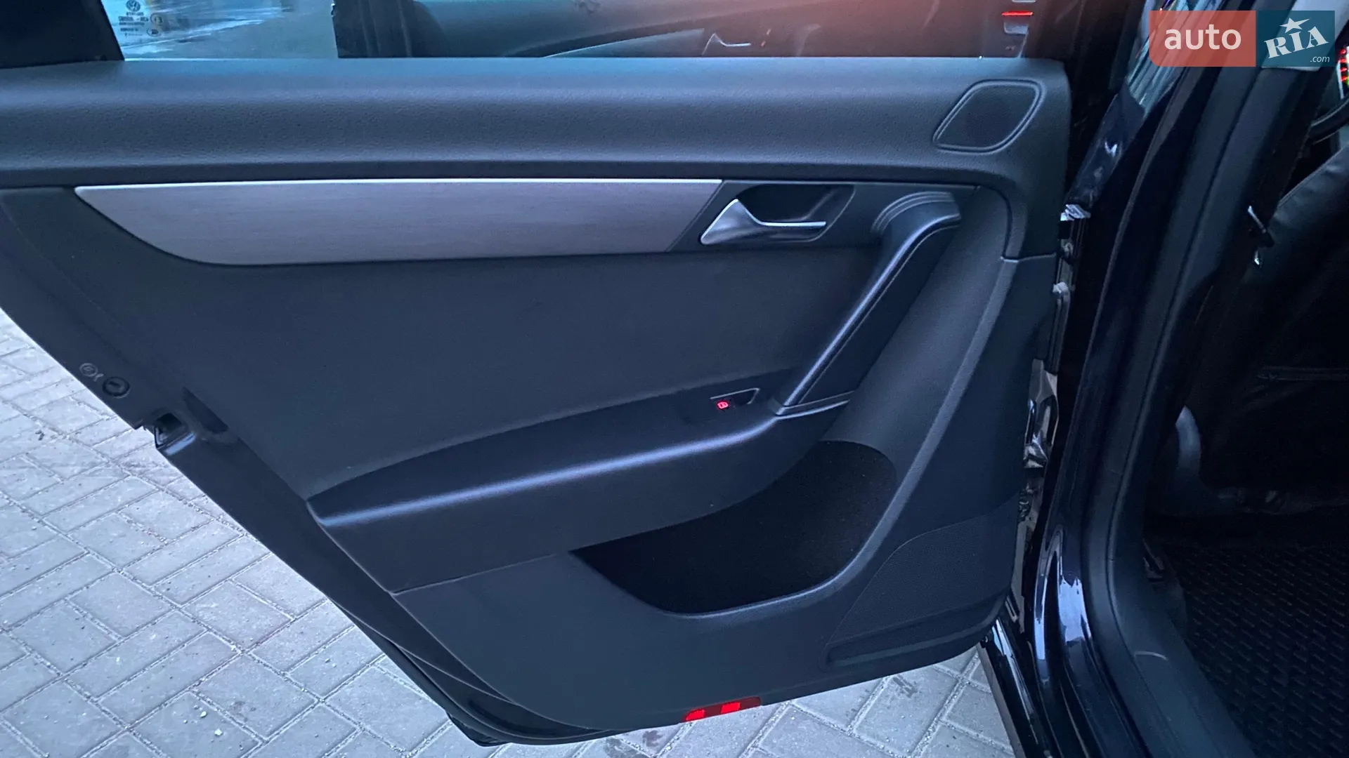 2011 Volkswagen Passat - мініатюра 6