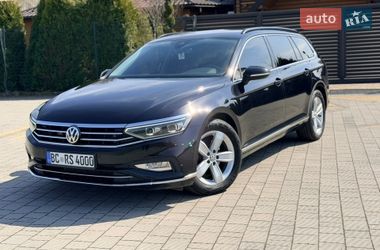 Універсал Volkswagen Passat 2020 в Львові