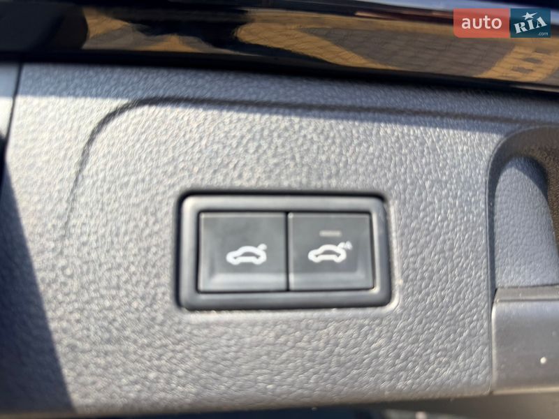 Универсал Volkswagen Passat 2020 в Львове