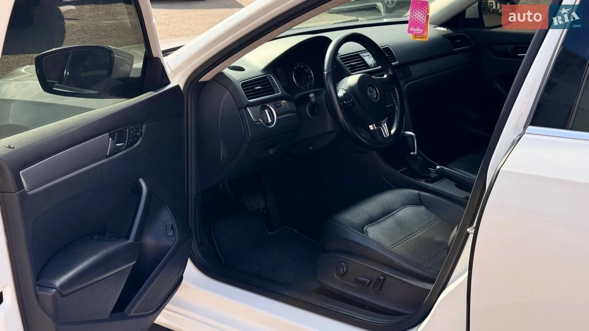 2015 Volkswagen Passat - мініатюра 10
