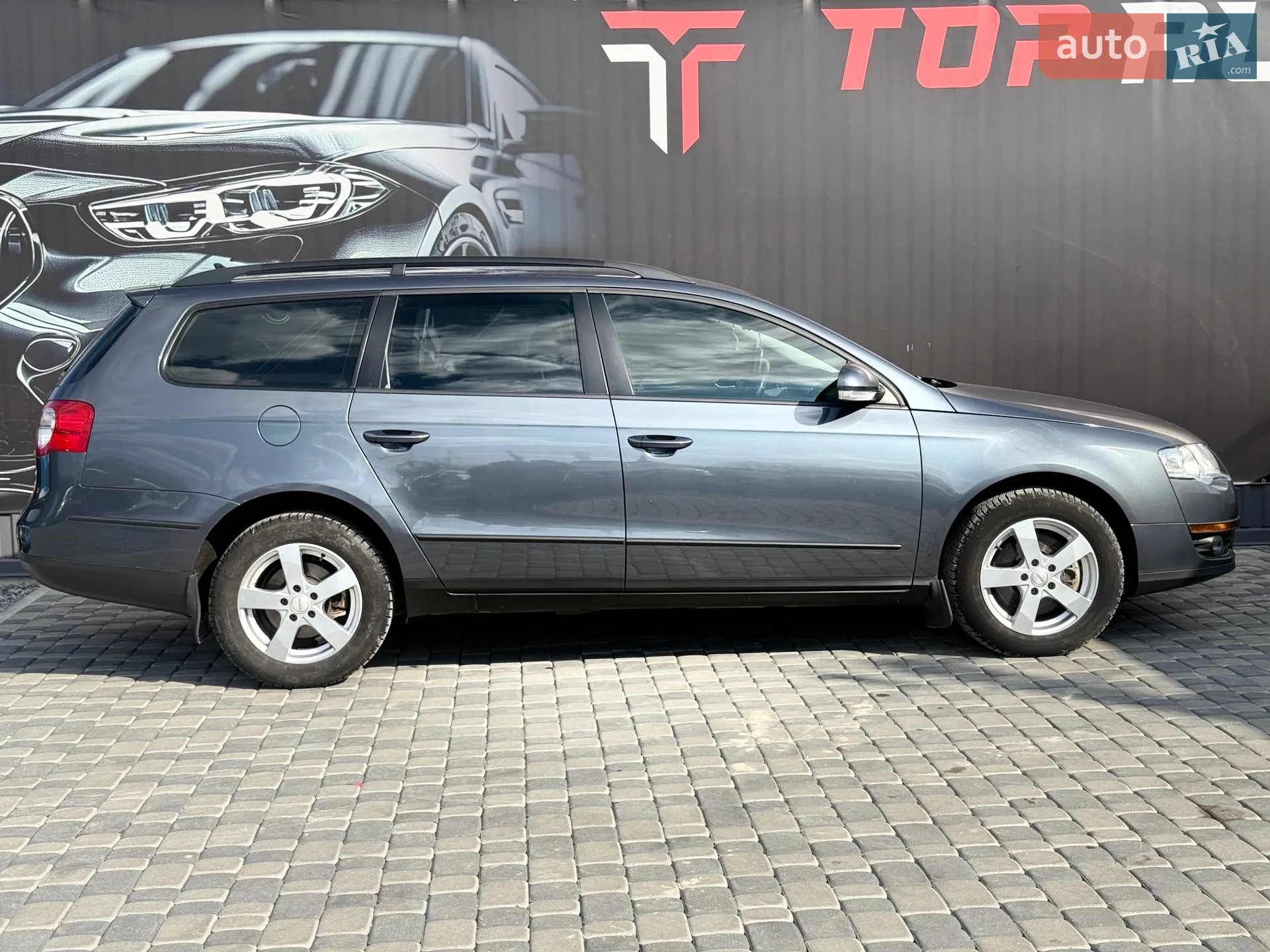 2010 Volkswagen Passat - мініатюра 10