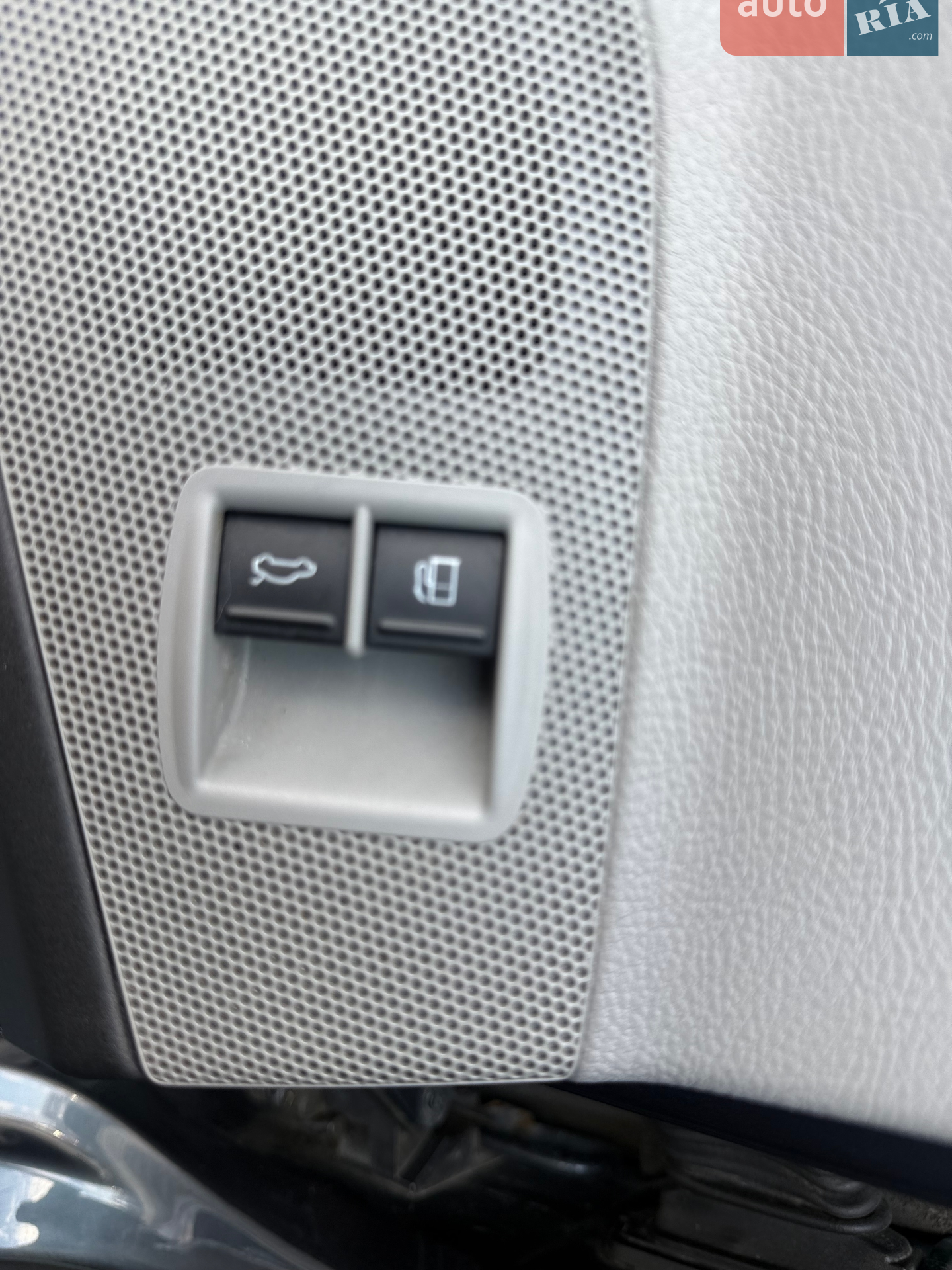 2010 Volkswagen Passat - мініатюра 24
