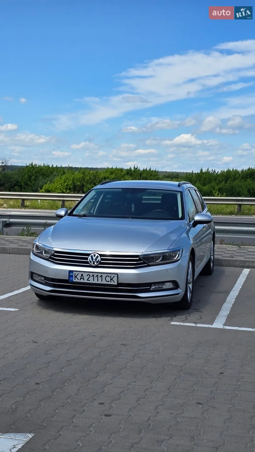 2019 Volkswagen Passat - фото 1